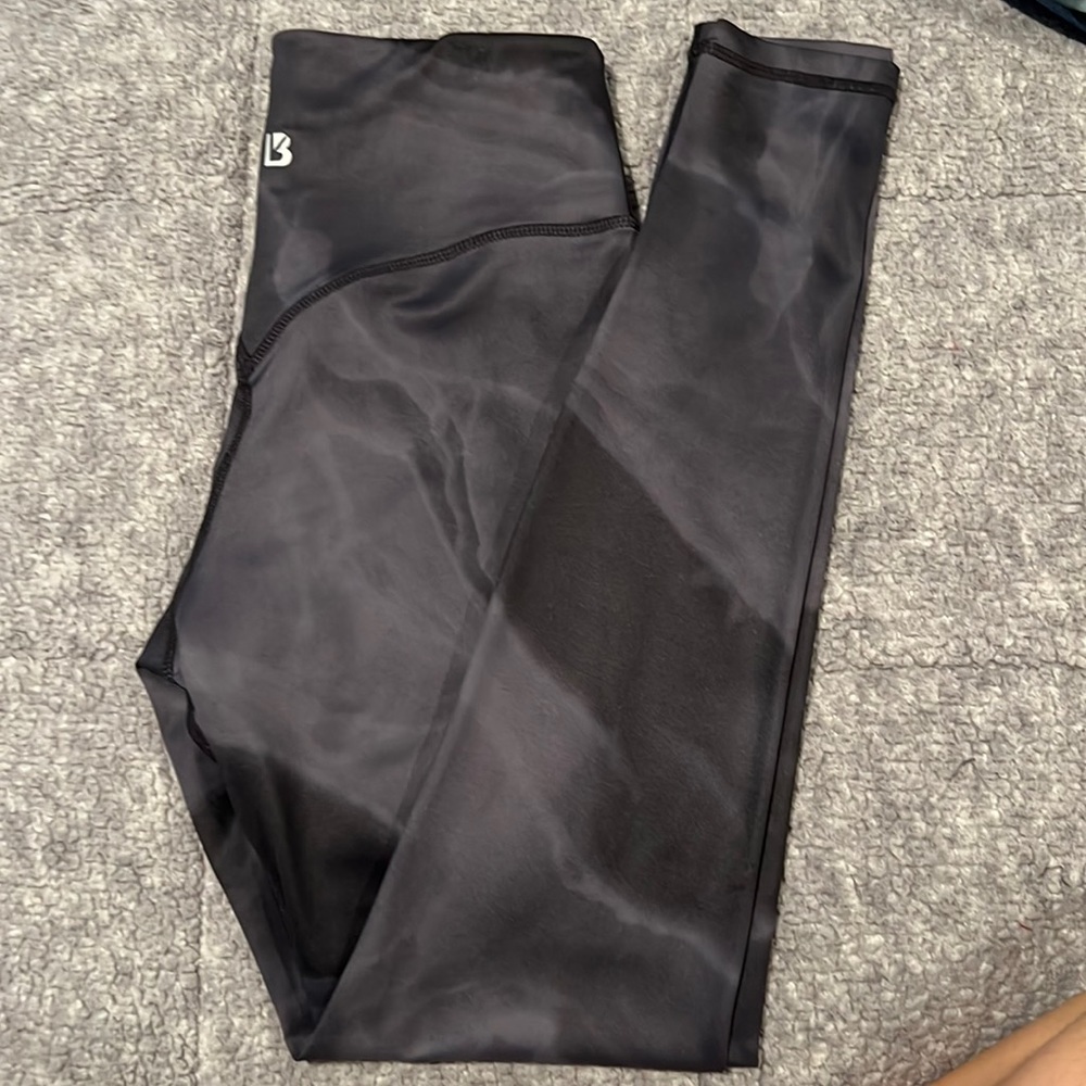 Buff bunny grey black tie dye print, size small worn a few times